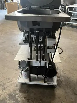 USED OLIVER 619-24RA