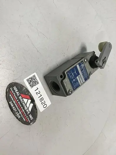 USED TELEMECANIQUE C2JK05