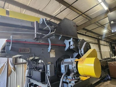 USED 1999 RETECH VECOPLAN 52" X 58"  100HP