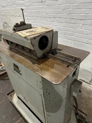 LOCKFORMER 22 ROLL FORMER - PITTSBURGH/REED