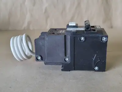 New | in-Stock SIEMENS QF220AH Switchgears British Columbia CA | Lenmark #239072