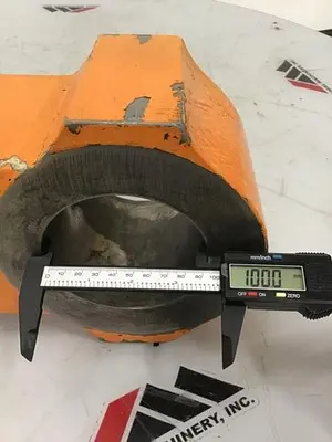 USED CINCINNATI MILACRON VT220-17 / TL