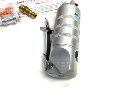 USED VESSEL HAND HELD AIR NIPPER