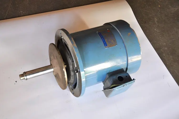Used ZM JINSHIN MOTOR 3,7 KW Parts | Apt International N.V #364483