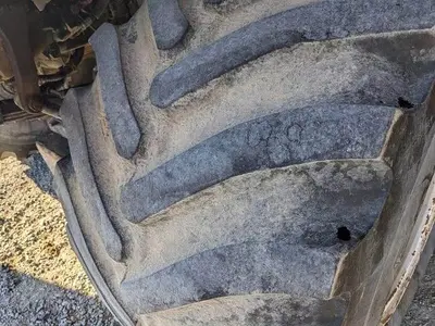 USED 1995 INTERNATIONAL SILVER WHEELS