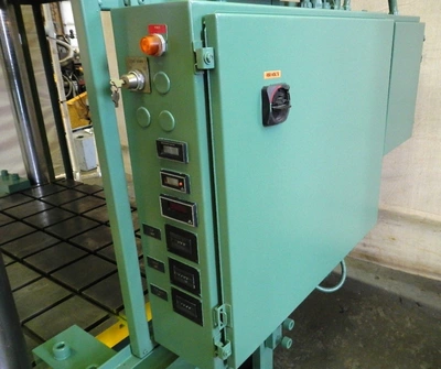 1998 MAGNUM 60 Ton Hydraulic Presses | Liberty Machine Works LLC (4)