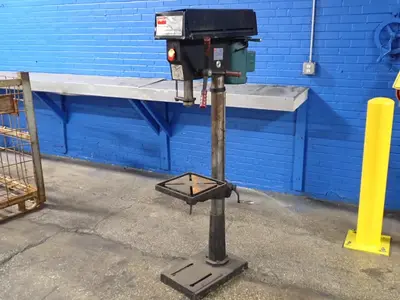 Used DAYTON 329184 Heavy Duty & Sensitive Single Spindle Drills Ohio US | HGR 24 #907431