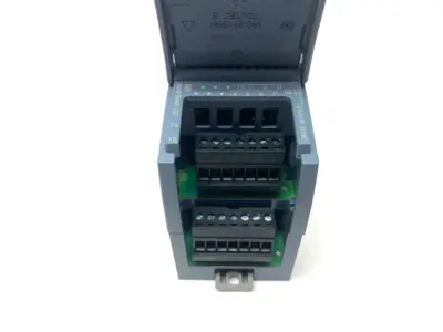 USED SIEMENS SIMATIC S7-1200 DIGITAL OUTPUT MODULE SM 1222 DC