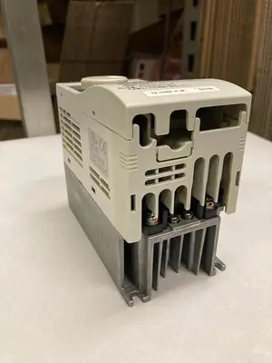 USED MITSUBISHI ELECTRIC FR-S520E-0.4K