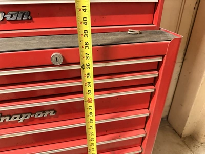 Used SNAP-ON 3 TOOL BOX SET INCLUDES ROLL AROUND, AND 2 ADDITIONAL STACKED TOOL BOXES. Tool Box Michigan US | Miedema Asset Management Group #1353219
