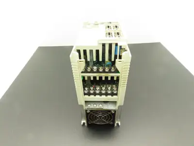 Mitsubishi MR-J2S-200B AC Servo Drive 2kW 200-240V 3Ph MELSERVO J2