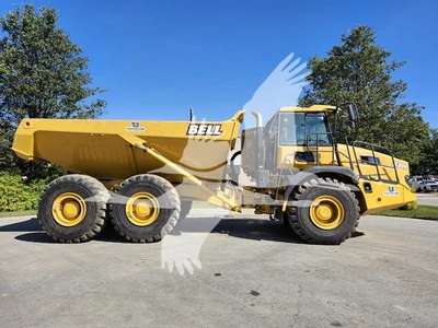 USED 2024 BELL B30E