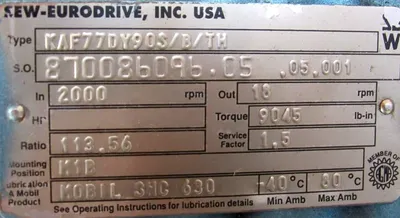 NEW SEW EURODRIVE DFY90S-B-TH GEARMOTOR KAF77DY90S/B/TH 113.56:1 400V IP65