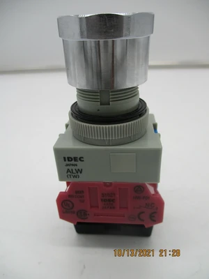 Idec ALFW29911DN-S-24V New Illuminated PB Flush Blue Switch
