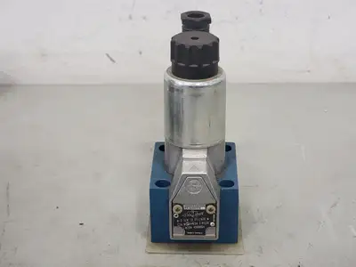 NEW REXROTH M-3 SEW 10 U13/420 M G24 N9Z4 5CSA 3 03785
