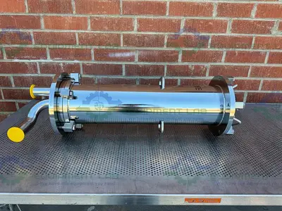 NEW MILLIPORE 316L STAINLESS STEEL 150 PSIG CARTRIDGE FILTER HOUSING CAT# CES4760
