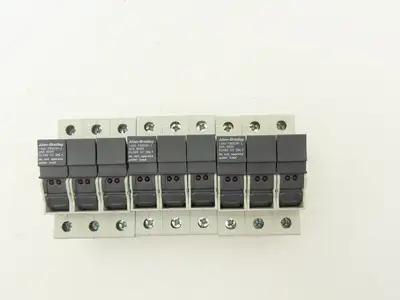 Allen Bradley 1492-FB3C30-L Fuse Holder 30 Amp 3 Pole 600V Indicator Lot of 3