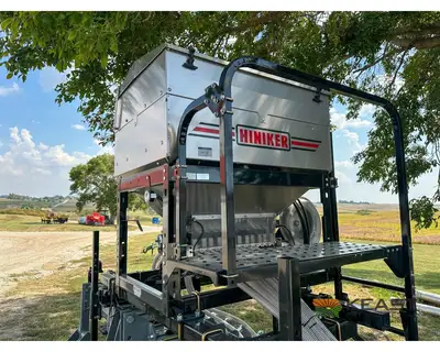 Used HINIKER _UNKNOWN_ Seeders Iowa US | Keast Enterprises #1360324