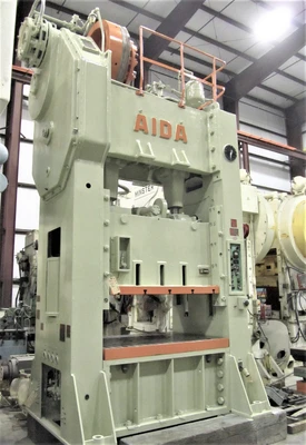 USED 1967 AIDA PRESSES AIDA PD-STG-200M PRESS