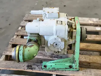 USED SAUER DANFOSS 24-7020 CW