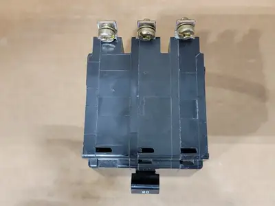 USED SQUARE D QOB320