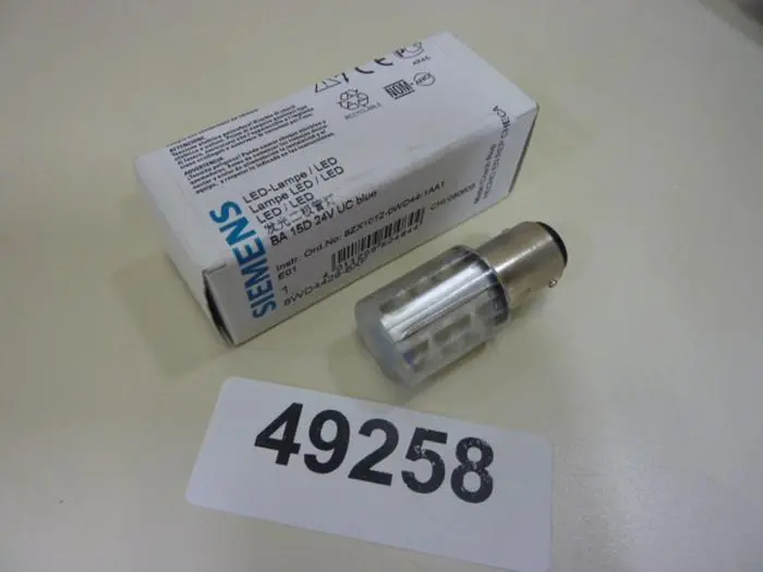 NEW SIEMENS 8WD4 428-6XF