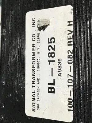 USED SIGNAL TRANSFORMER 100-107-082 REV H