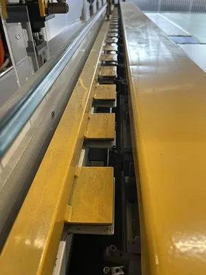 USED 1993 BAT PVC.PLCR.1600X325/93