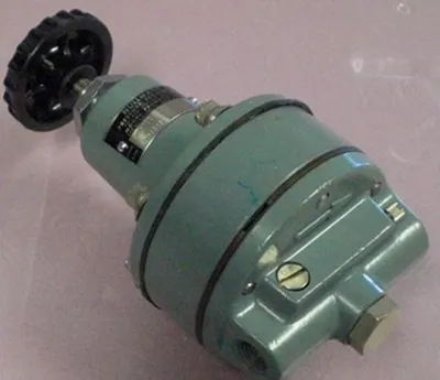 Used MOORE FR95XSHEX1F Air Pressure Regulators Texas US | Bamko Surplus Process Equipment #938252