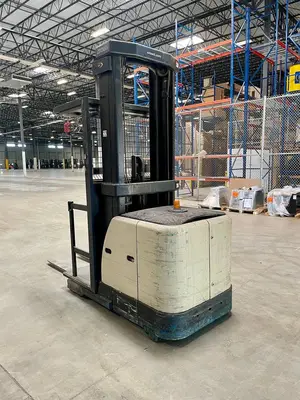 Used 2012 CROWN SP3520-30 Order Pickers Texas US | TB Forklifts #1274889