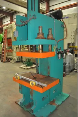 USED 2002 TOX PRESSOTECHNIK PCG/100