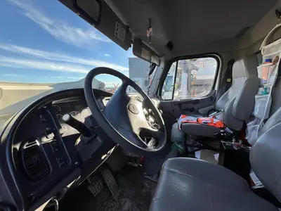 Used 2014 FREIGHTLINER M2 106 Tractors & Trailers California US | Ben Kaplan Equipment #1407726