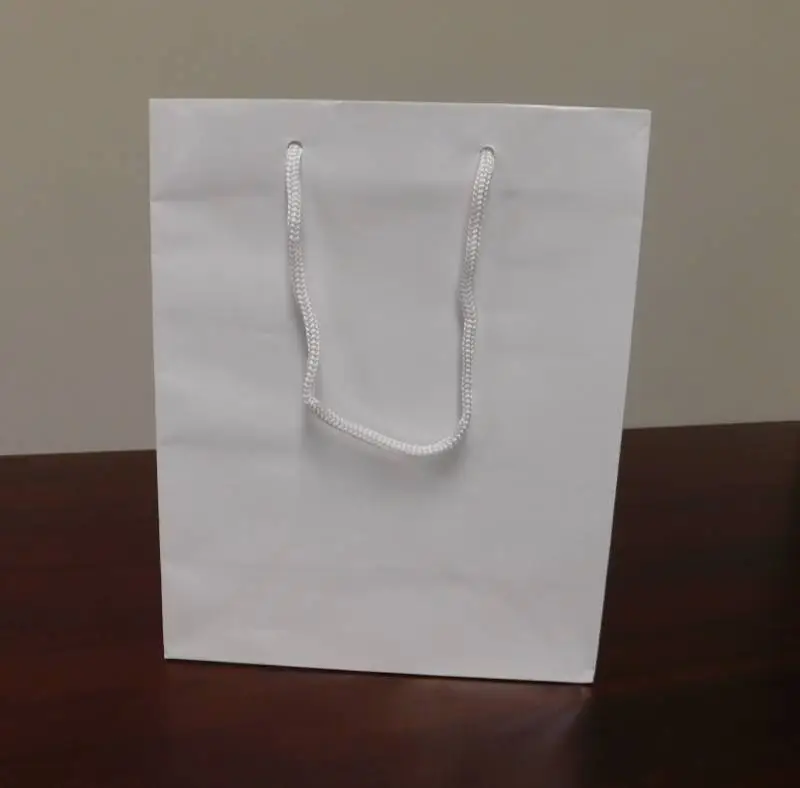 White Gloss 8" x 4" x 10" Gift Bags