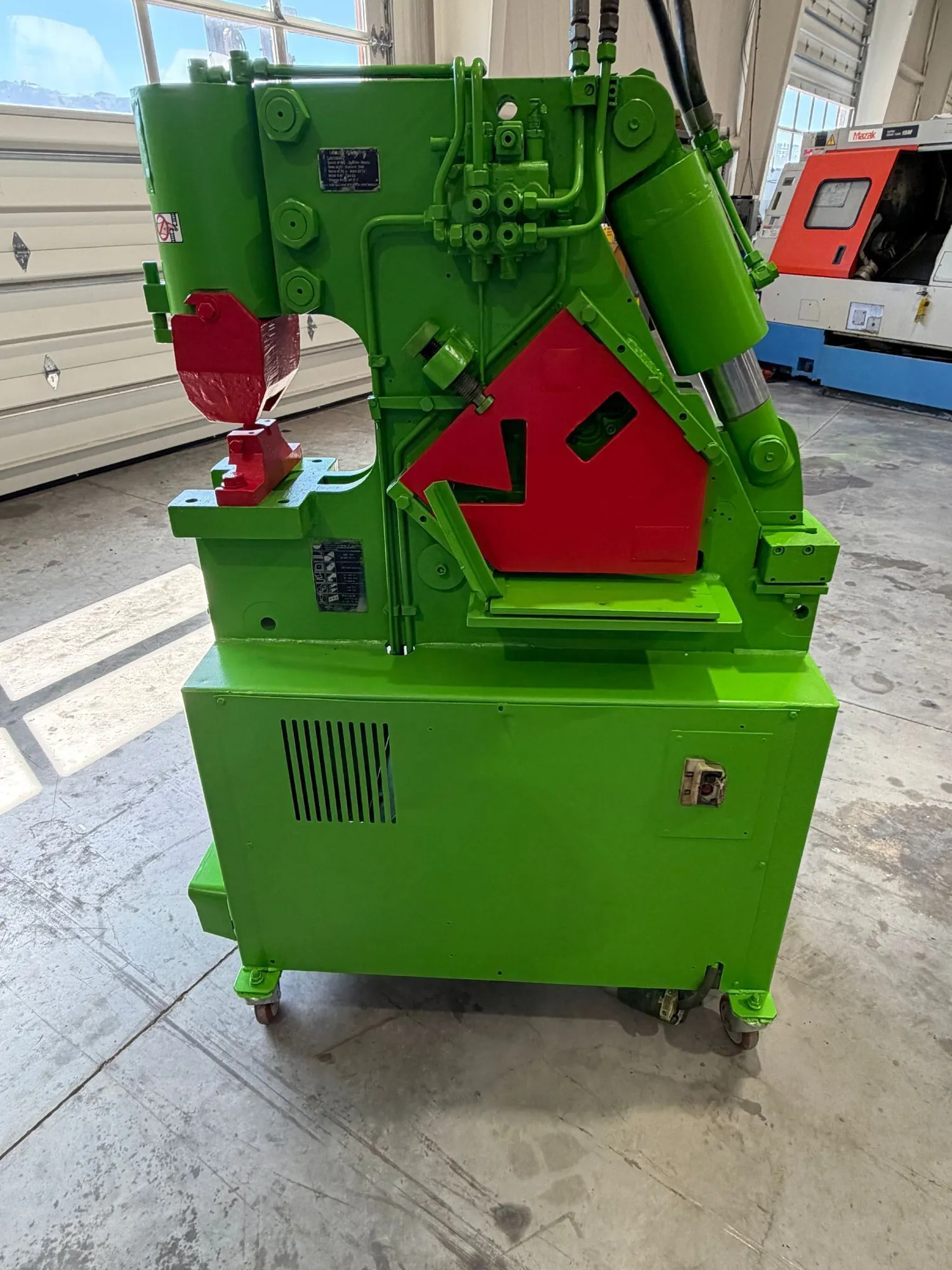 USED Mubea HIW 50