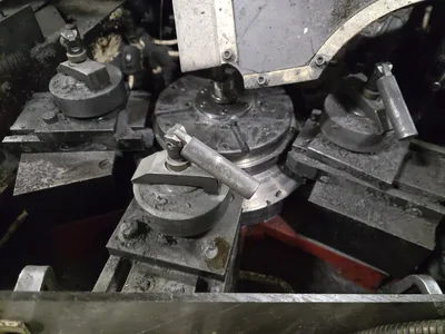 Koyo KL-600 Rough Surface Grinding Machine