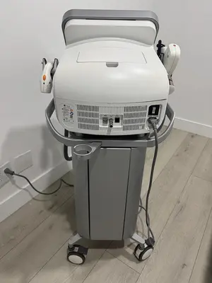 Used 2018 LUMENIS DESIRE WITH HS AND XC HANDPIECES  LOW SHOTS Lasers / Laser Systems Minnesota US | Midwest Medical #1467820