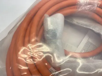 NEW ALLEN-BRADLEY SER. A KINETIX CONNECTION CABLE 15M LENGTH CONT. FLEX