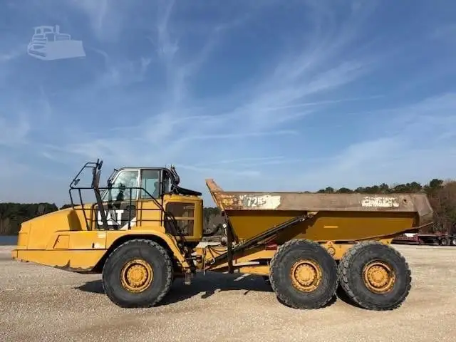 Used 2015 CATERPILLAR 725C Articulated Dump Trucks North Carolina US | Southeastern Equipment Corp #1467745