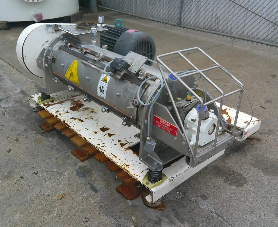 SPC9268  Mixer and Blender 14" dia x 42.25" long chamber Hosokawa Bepex model TS-14 Turbulizer high shear industrial paddle mixer Stainless Steel, 30 hp