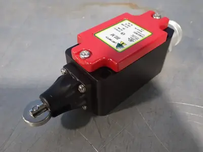 NEW HLM 174022