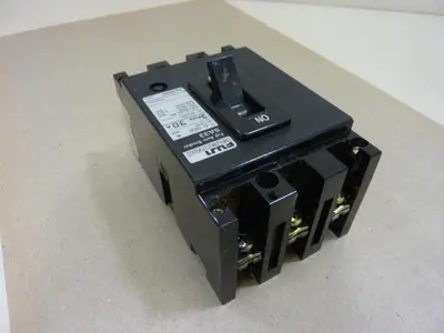 USED FUJI ELECTRIC SA33-30