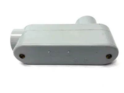 USED SCEPTER PVC CONDUIT BODY RIGHT ANGLE LINE BACK REMOVABLE COVER 1"