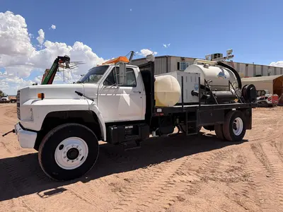 Used 1992 FORD F-800 Vacuum Truck Utah US | CSS Equipment Sales #1347528