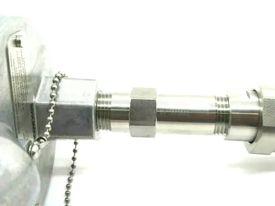 NEW ROSEMOUNT 78R25C30N155E5 NEMA 4 TEMPERATURE SENSOR PROBE 00079-0325-0002