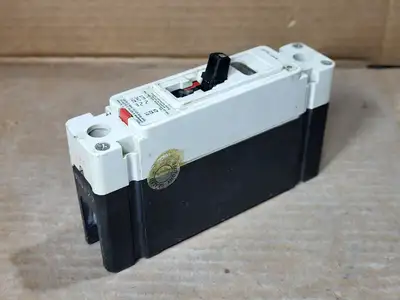 Used EATON CUTLER-HAMMER HFD1015S Switchgears British Columbia CA | Lenmark #1438357