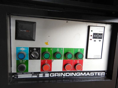 USED TIMESAVERS GRINDINGMASTER 1300 MM