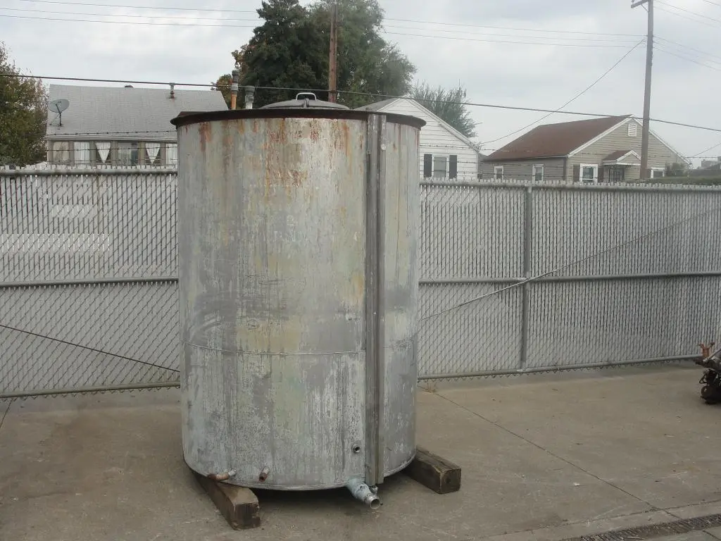 SPC7499  Tank 740 gallon vertical tank, Stainless Steel, flat