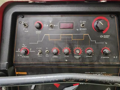 USED LINCOLN ELECTRIC PRECISION TIG 375