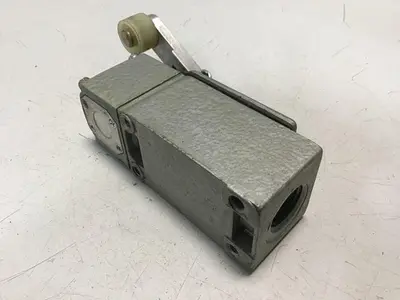 USED TELEMECANIQUE C2JK05