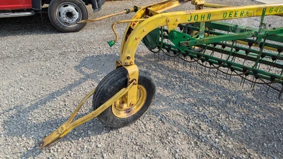 USED JOHN DEERE 640